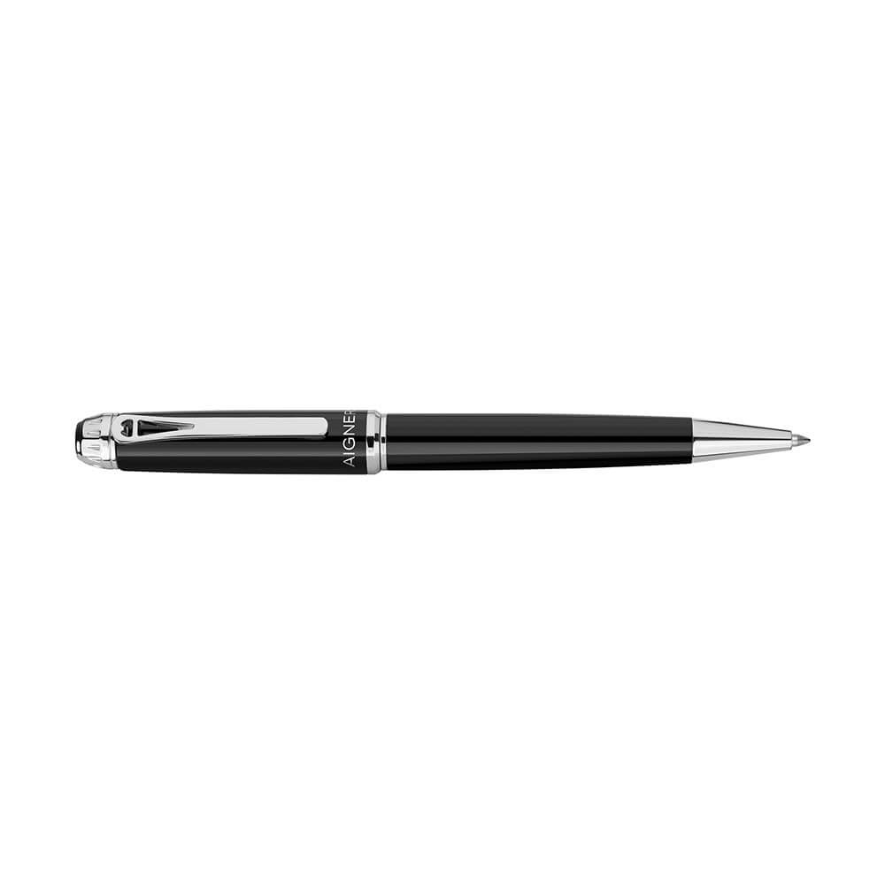 قلم حبر جاف برأس مدبب